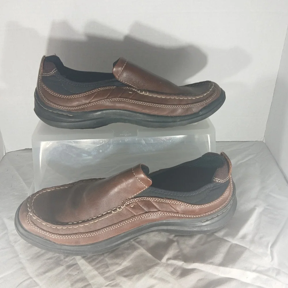 Clarks Mens Brown Leather Slip On Loafers‎ 82214 Moc Toe Comfort Shoes Size 11M